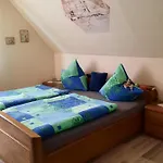 Am Schloss 라우터스타트스타벤하겐