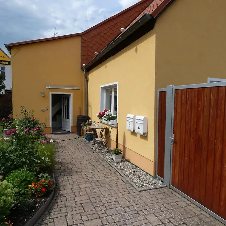 Daire Am Schloss Reuterstadt Stavenhagen