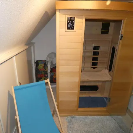 Am Schloss * Reuterstadt Stavenhagen